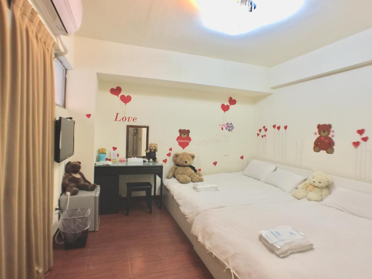 Love Feng Jia Apartment Hotel Тайчжун Экстерьер фото