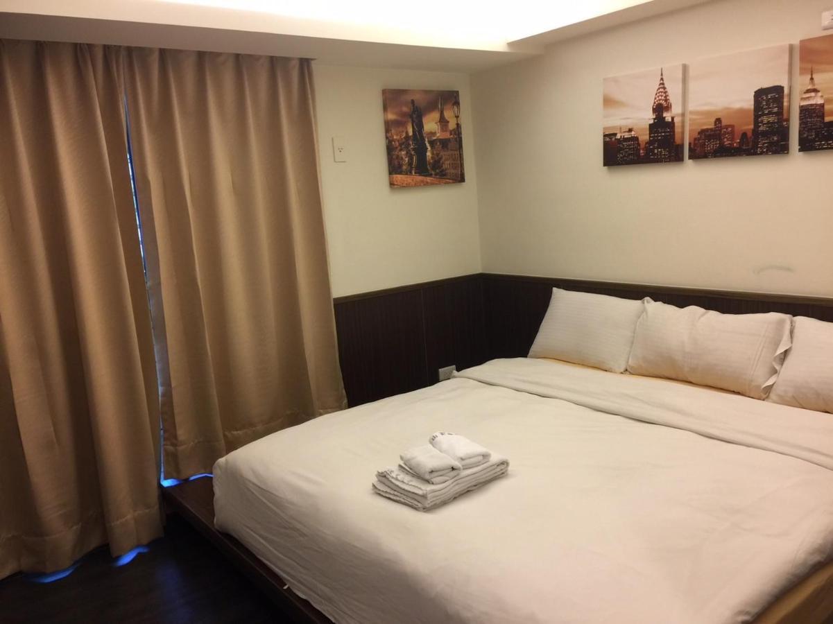 Love Feng Jia Apartment Hotel Тайчжун Экстерьер фото